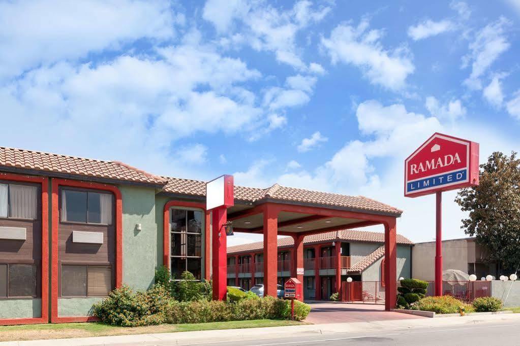 America'S Best Value Inn & Suites Bakersfield Central Exterior photo